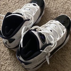 Mens Jordan shoes